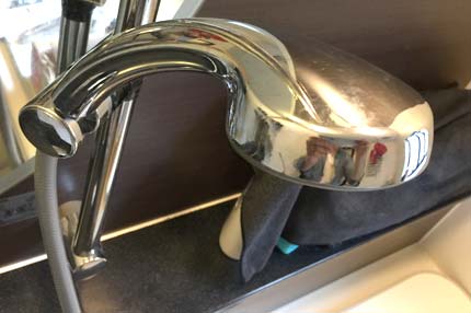 石巻便利屋フォーカスのシャワーヘッド交換