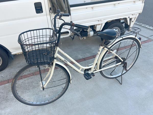 便利屋フォーカスの自転車処分回収事例（介護施設で使っていたママチャリ自転車１台を引き取り回収させて頂きました。）